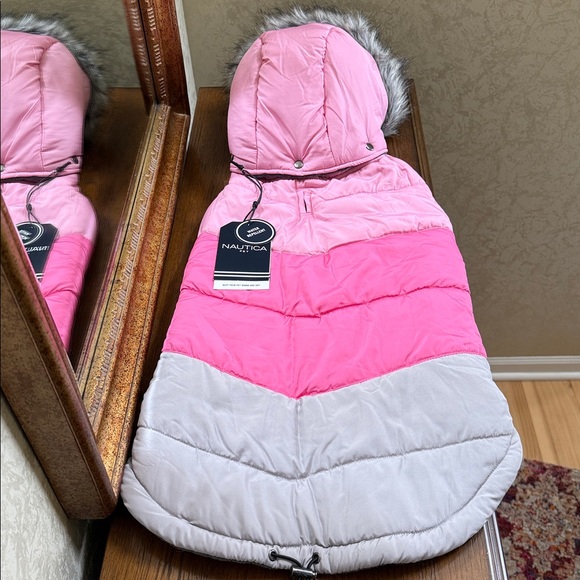 Nautica Dog puffer jacket with removeable faux fur hood. Size XL. Pinks & Gray. - Picture 16 of 16